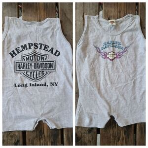 Vintage HARLEY DAVIDSON SZ 18M VGUC GRAY HEMPSTEAD LI NY logo romper Dated 97'